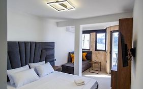 Sand Apartments